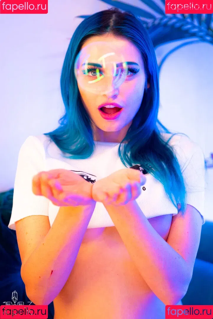 Jewelz Blu Onlyfans Photo Gallery 