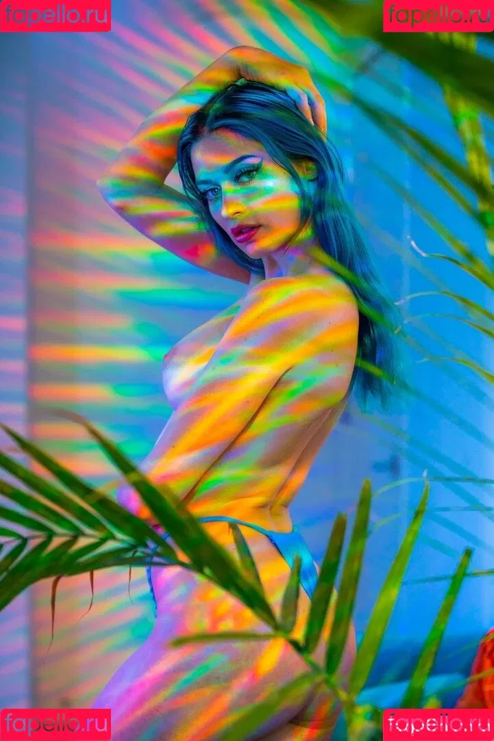 Jewelz Blu Onlyfans Photo Gallery 