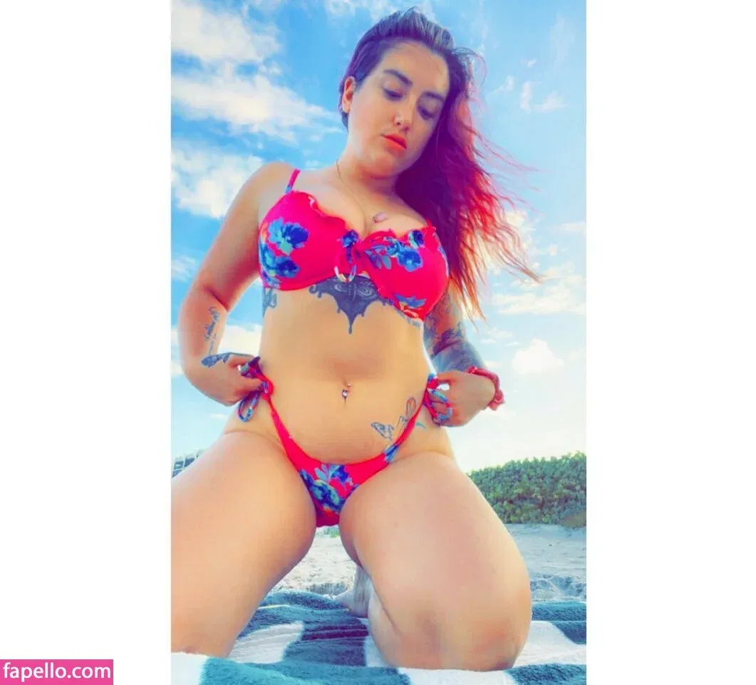 Nikisavage0721 Onlyfans Photo Gallery 