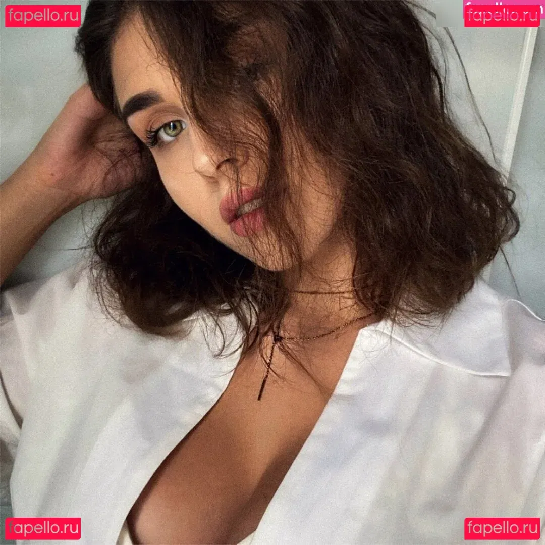 Zoe Matthea Onlyfans Photo Gallery 