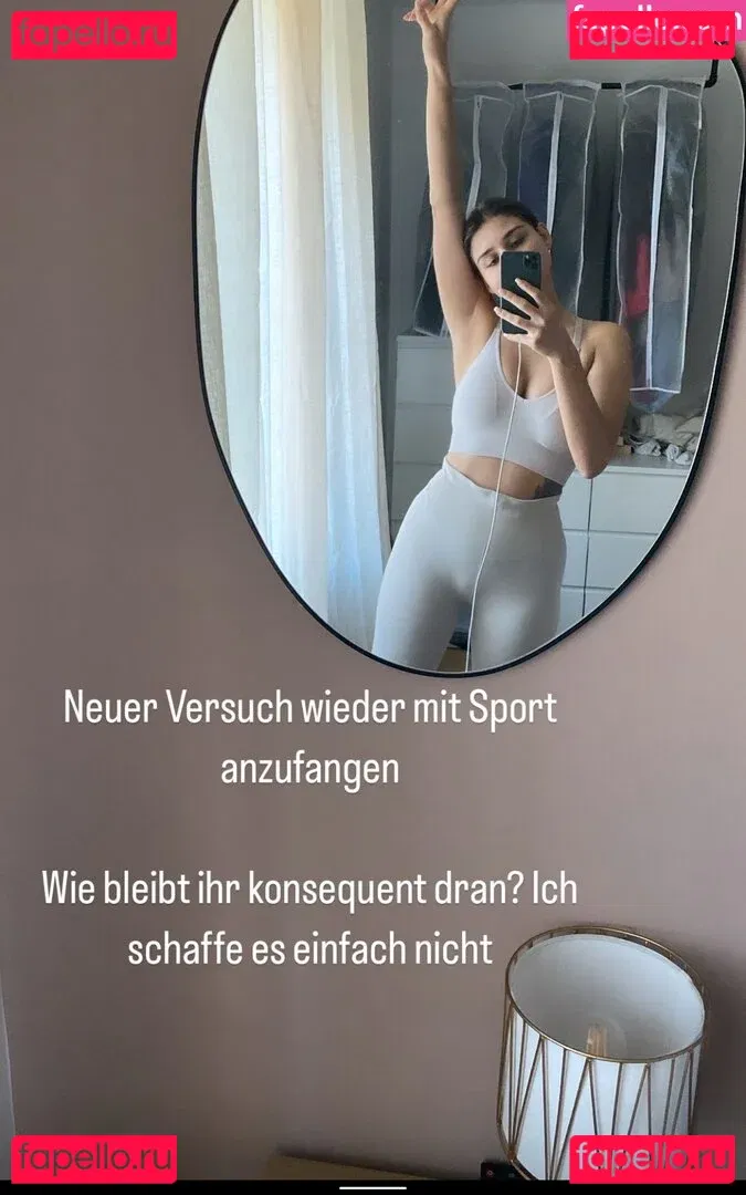 Zoe Matthea Onlyfans Photo Gallery 