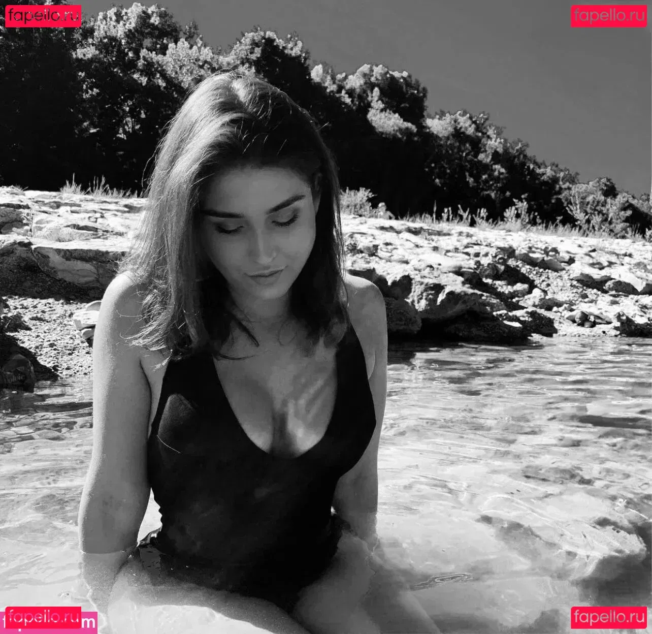 Zoe Matthea Onlyfans Photo Gallery 