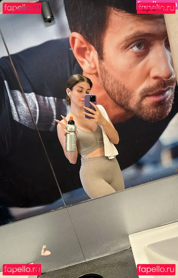 Zoe Matthea Onlyfans Photo Gallery 