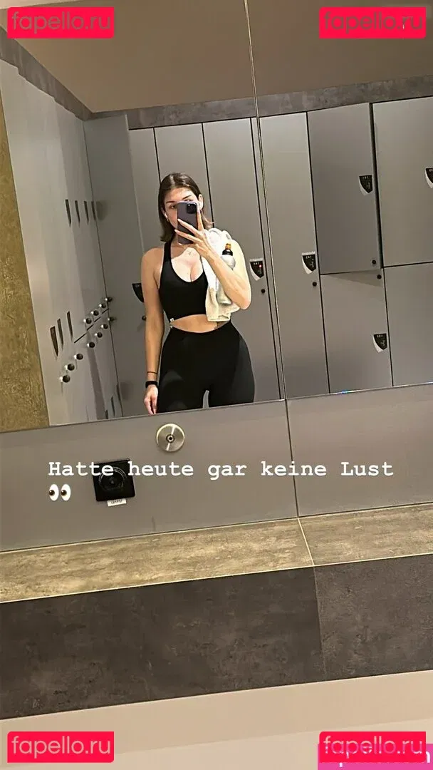 Zoe Matthea Onlyfans Photo Gallery 