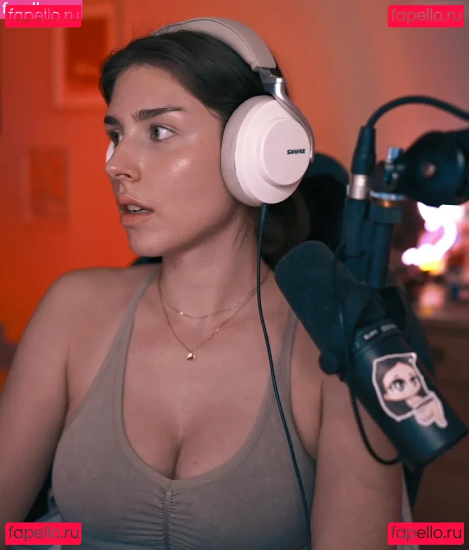 Zoe Matthea Onlyfans Photo Gallery 