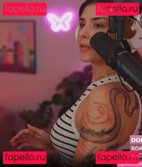 Zoe Matthea Onlyfans Photo Gallery 