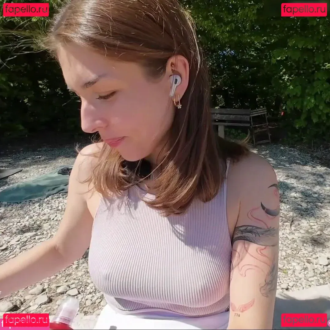 Zoe Matthea Onlyfans Photo Gallery 