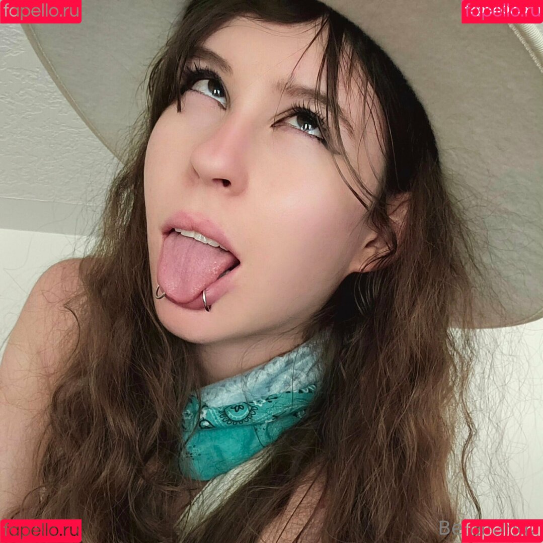 bellafangz Onlyfans Photo Gallery 