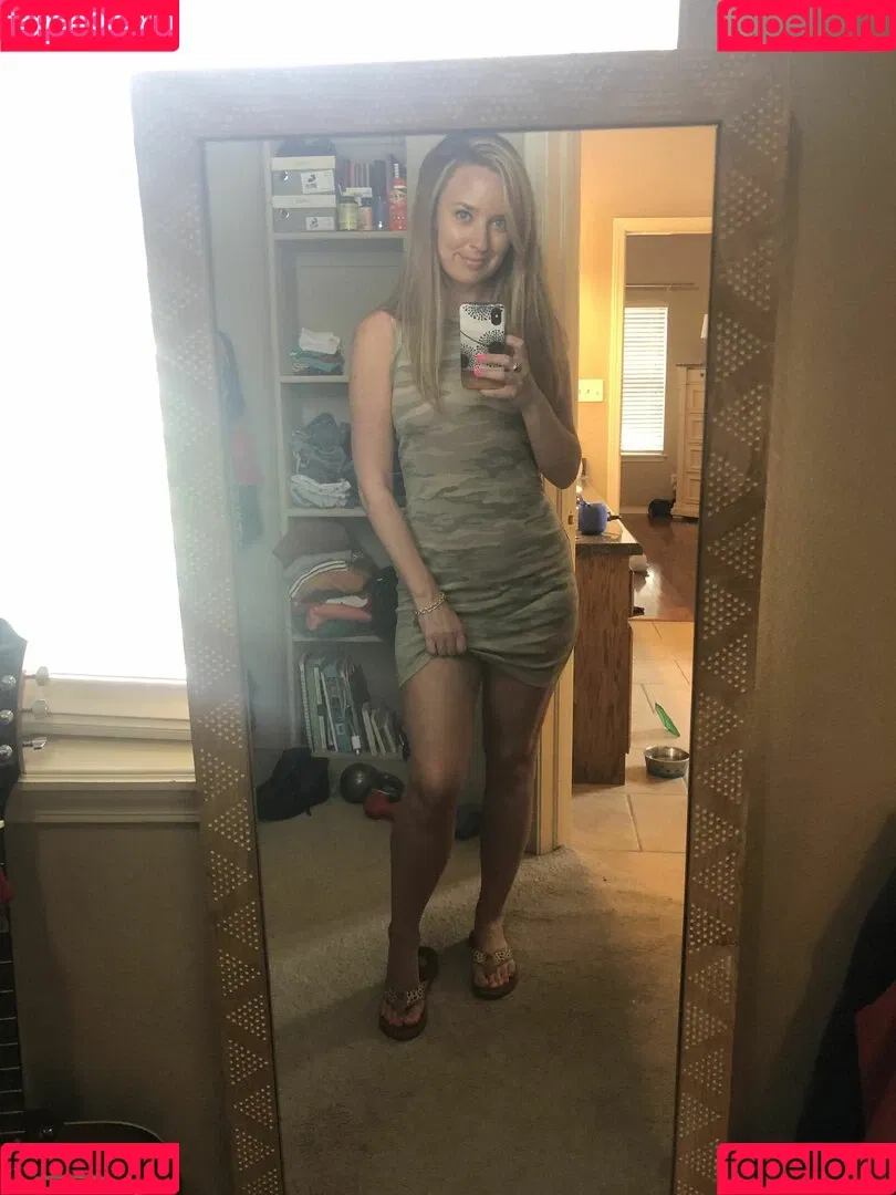 lyric_in_my_head Onlyfans Photo Gallery 