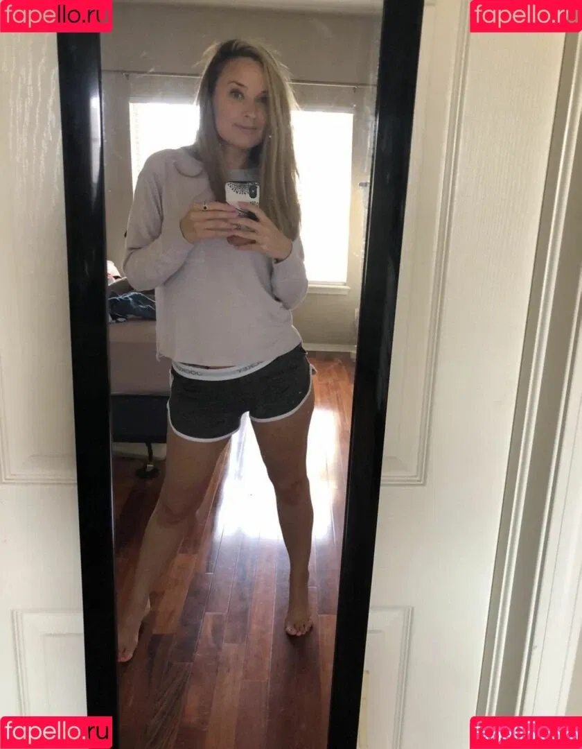 lyric_in_my_head Onlyfans Photo Gallery 