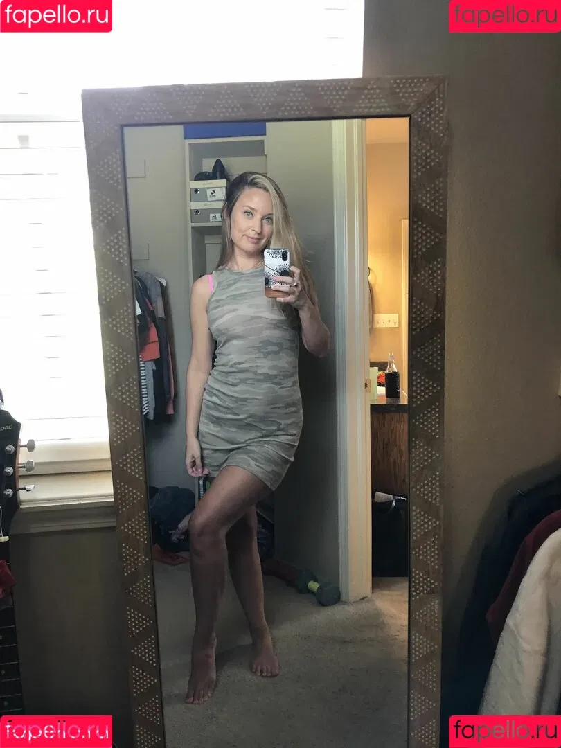 lyric_in_my_head Onlyfans Photo Gallery 