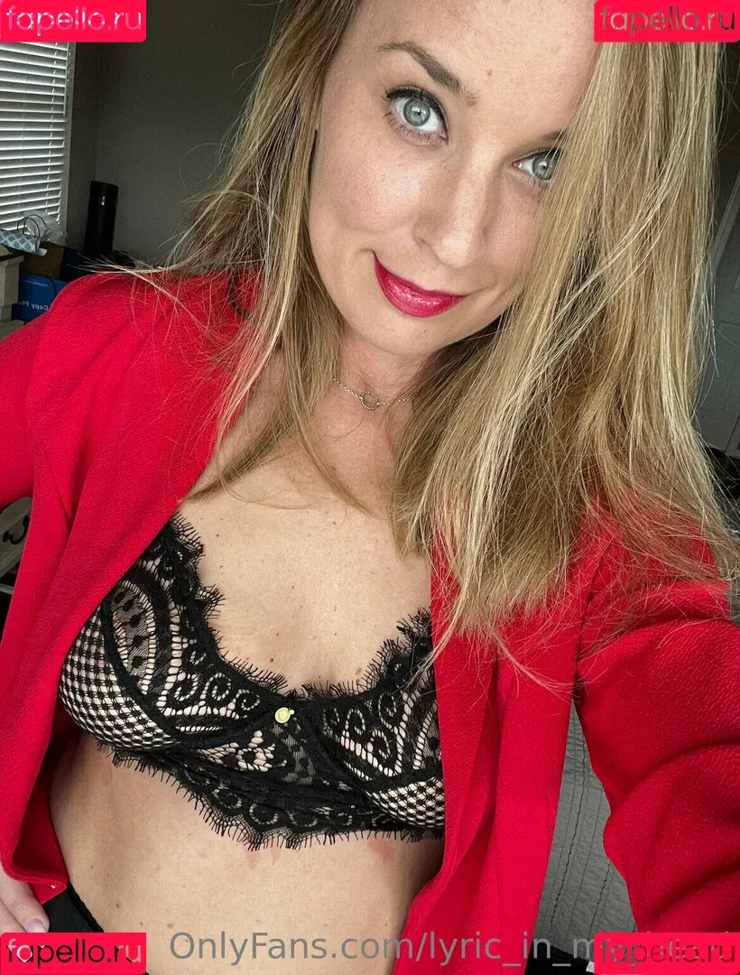 lyric_in_my_head Onlyfans Photo Gallery 