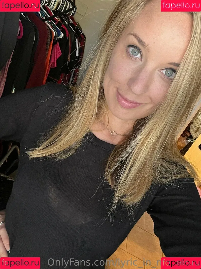lyric_in_my_head Onlyfans Photo Gallery 