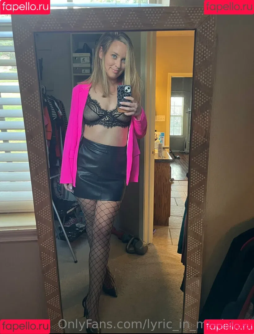 lyric_in_my_head Onlyfans Photo Gallery 