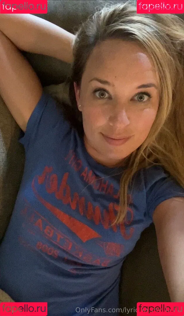 lyric_in_my_head Onlyfans Photo Gallery 