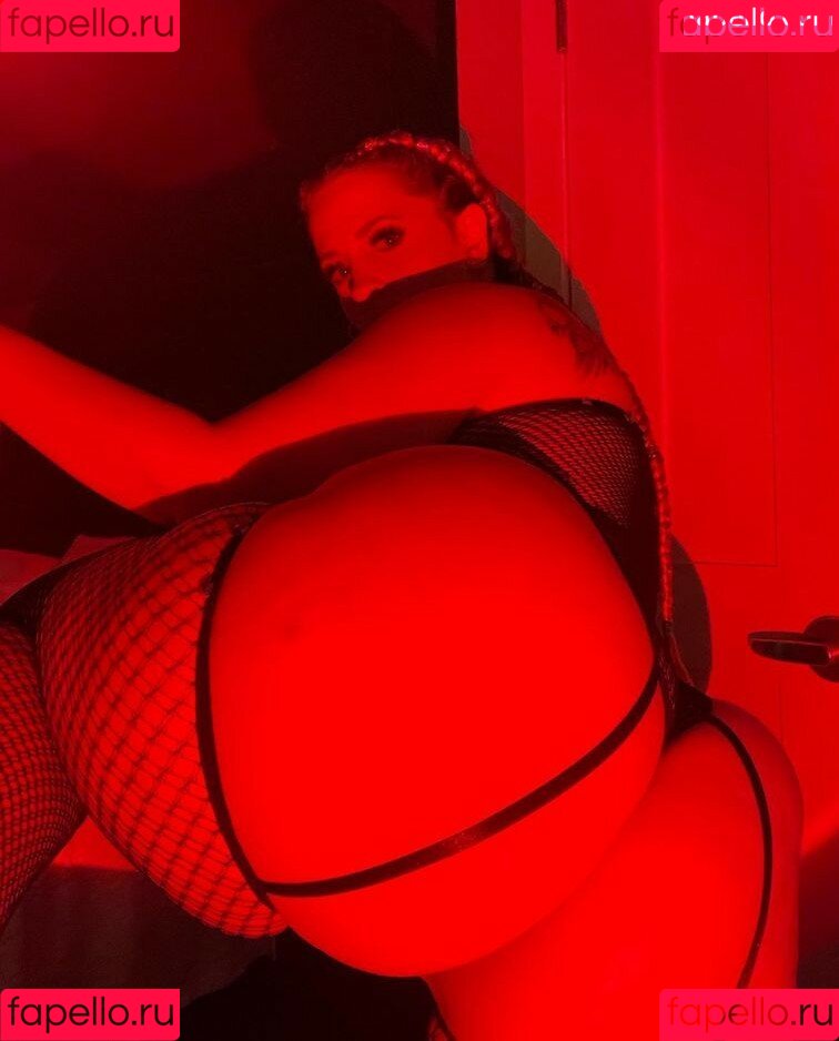 Ashley Moss Onlyfans Photo Gallery 