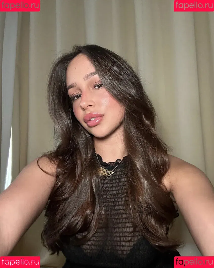 Lara_tepper Onlyfans Photo Gallery 