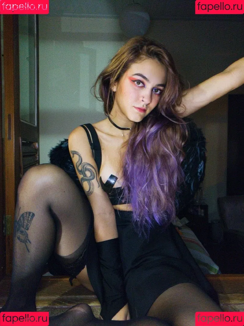 Naerys Onlyfans Photo Gallery 