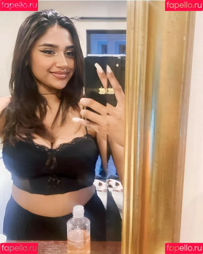 Tarynval Onlyfans Photo Gallery 