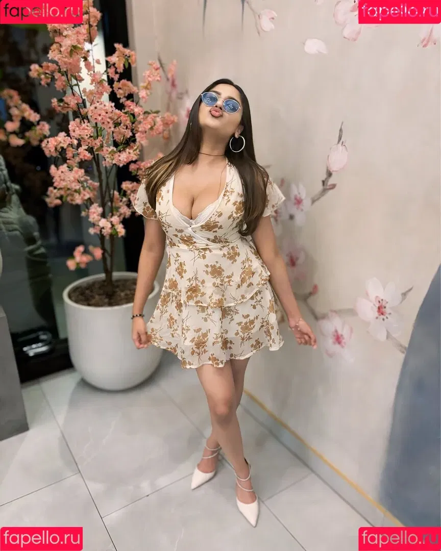 Tarynval Onlyfans Photo Gallery 