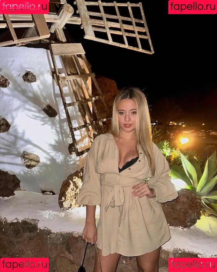 aricedress Onlyfans Photo Gallery 
