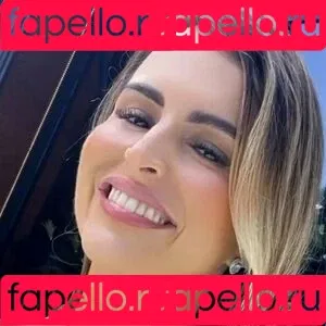 Aline Limas Onlyfans Photo Gallery 