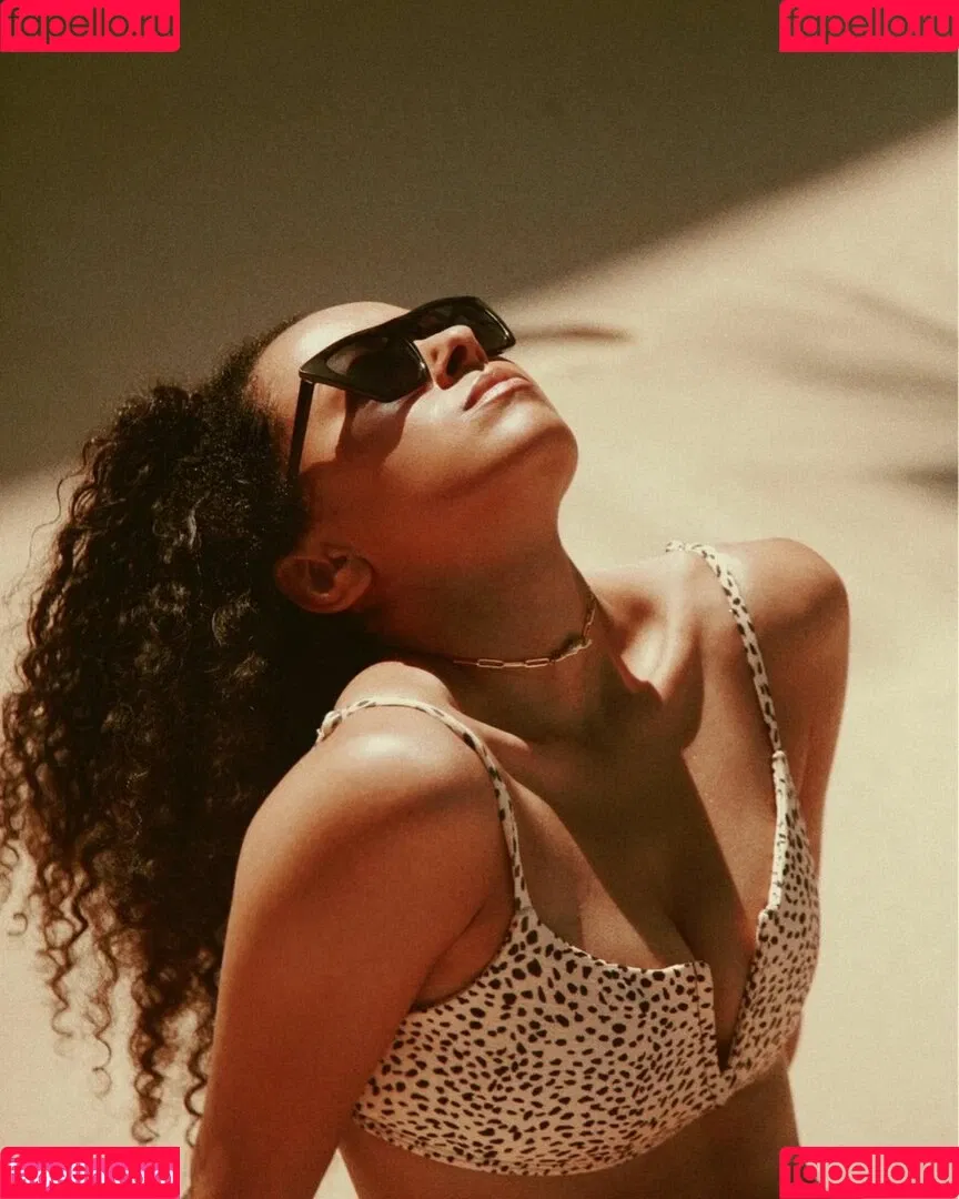 Kat Graham Onlyfans Photo Gallery 