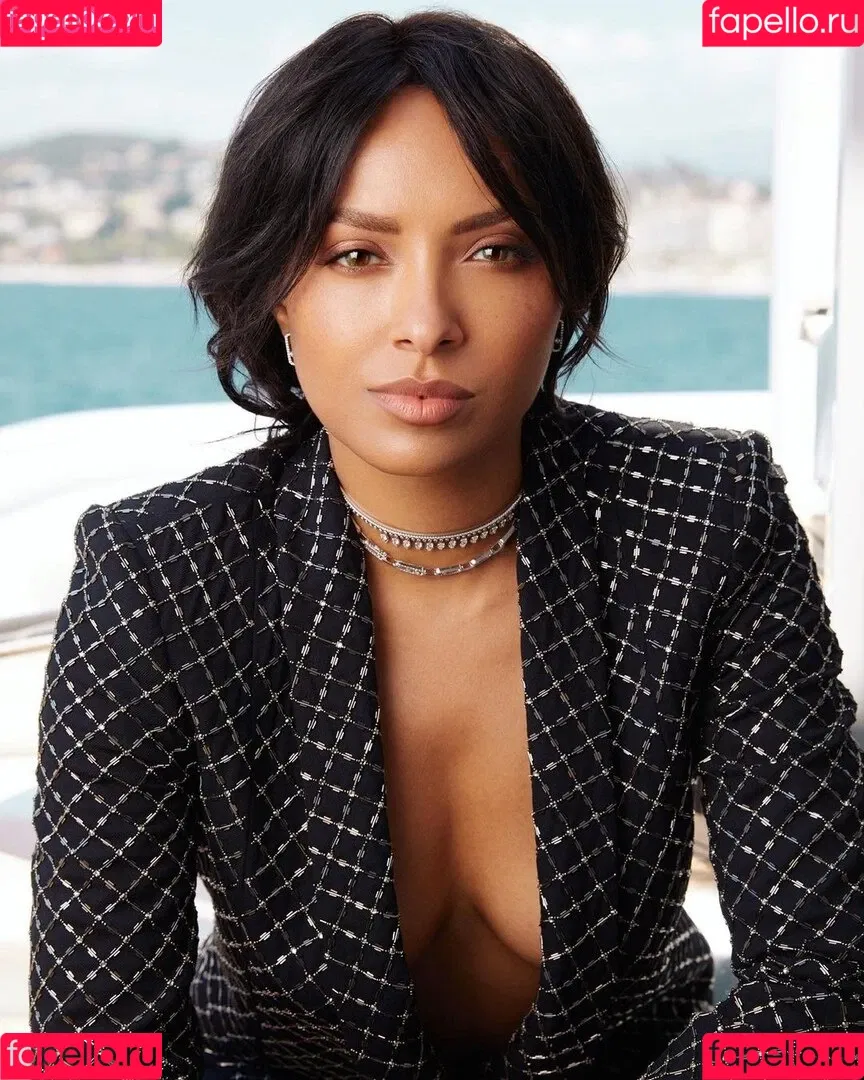 Kat Graham Onlyfans Photo Gallery 