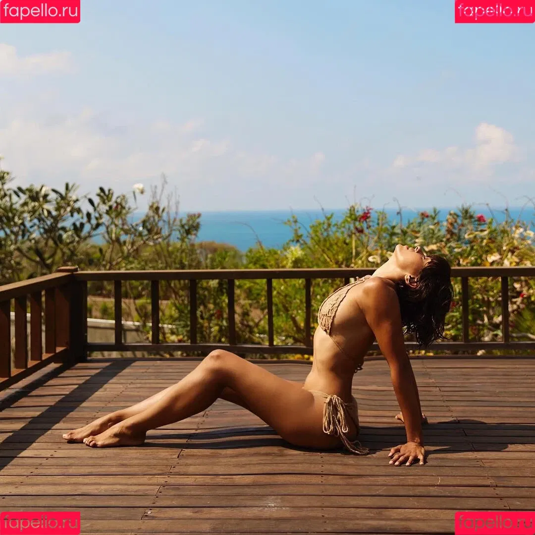 Kat Graham Onlyfans Photo Gallery 