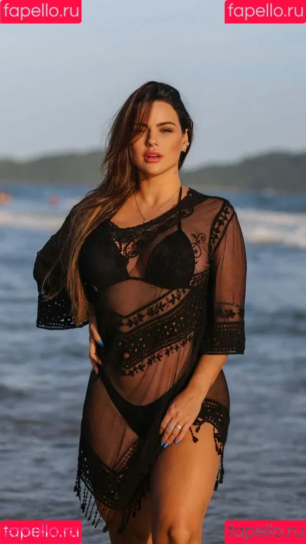 Carol Dias Onlyfans Photo Gallery 