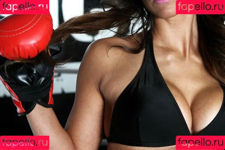 Carol Dias Onlyfans Photo Gallery 
