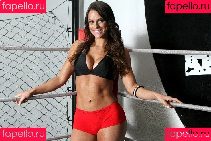 Carol Dias Onlyfans Photo Gallery 