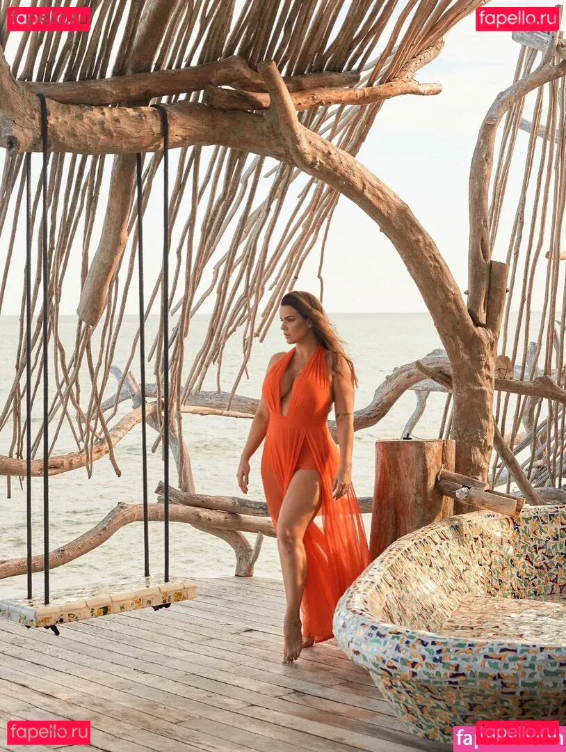 Carol Dias Onlyfans Photo Gallery 