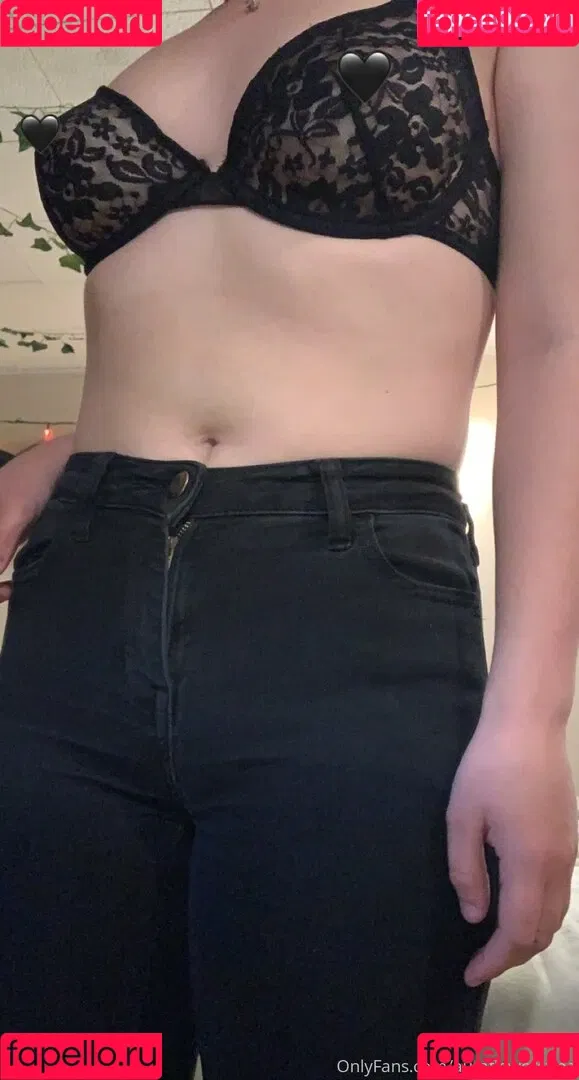 auraflowersfree Onlyfans Photo Gallery 