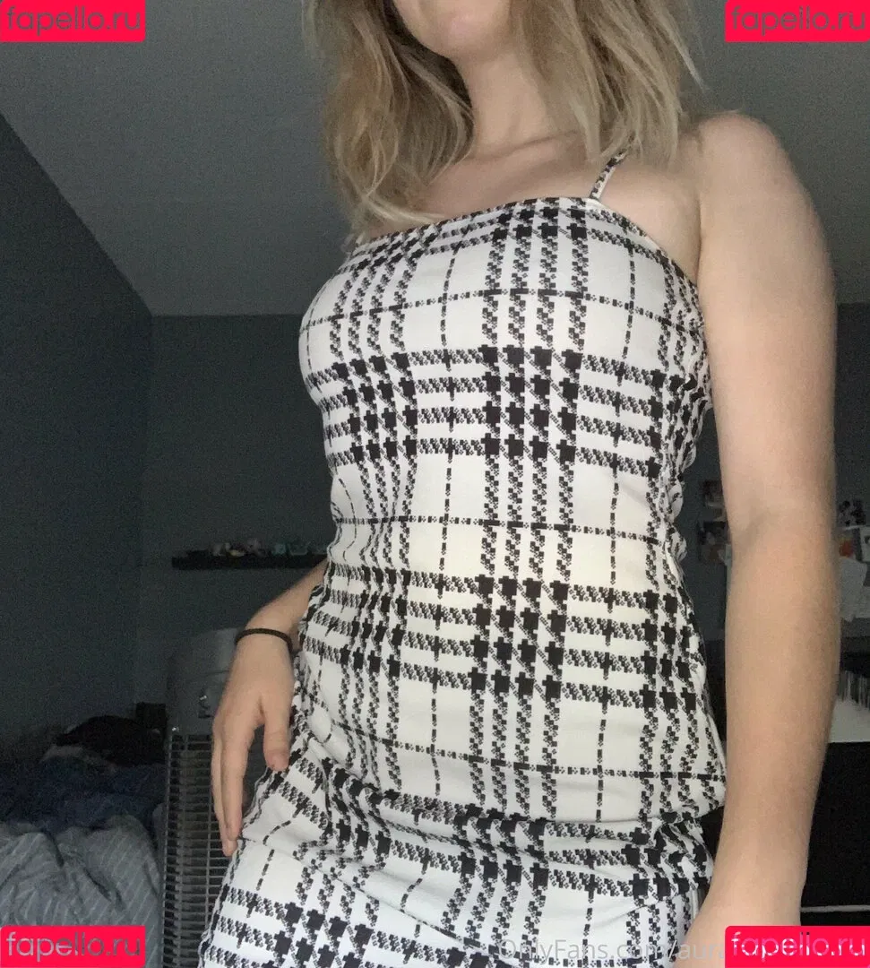 auraflowersfree Onlyfans Photo Gallery 