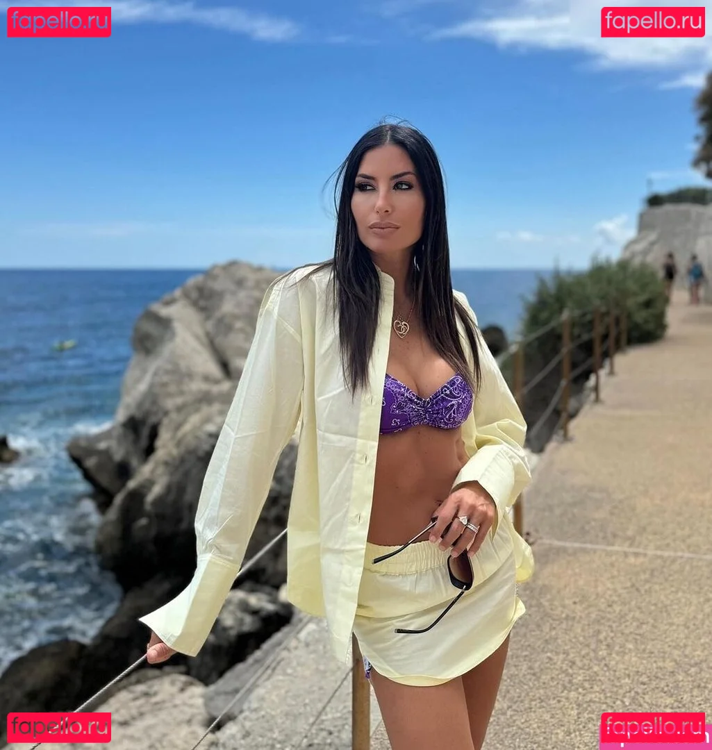 Elisabetta Gregoraci Onlyfans Photo Gallery 