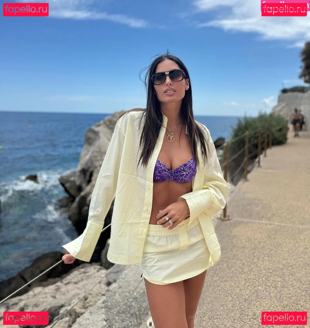 Elisabetta Gregoraci Onlyfans Photo Gallery 