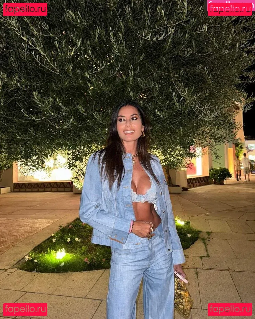 Elisabetta Gregoraci Onlyfans Photo Gallery 