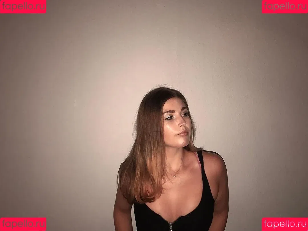 i.am.merlee Onlyfans Photo Gallery 