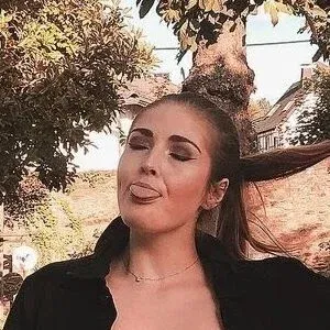 i.am.merlee Onlyfans Photo Gallery 