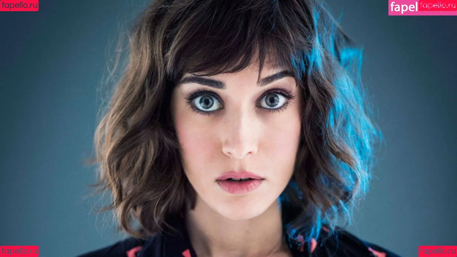 Lizzy Caplan Onlyfans Photo Gallery 