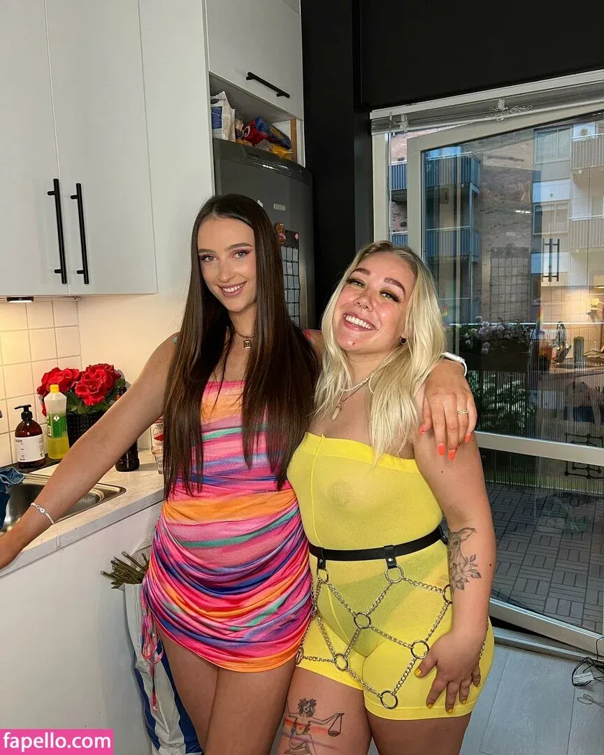 Kristjanavera Onlyfans Photo Gallery 