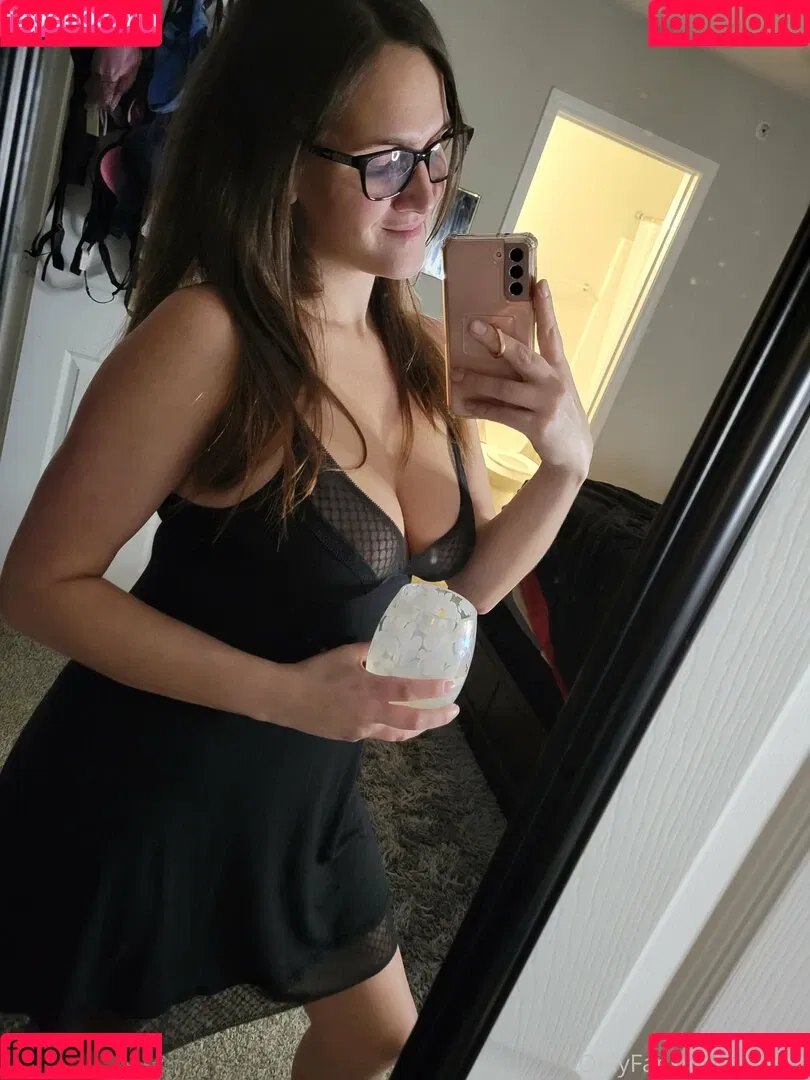 sbeth Onlyfans Photo Gallery 
