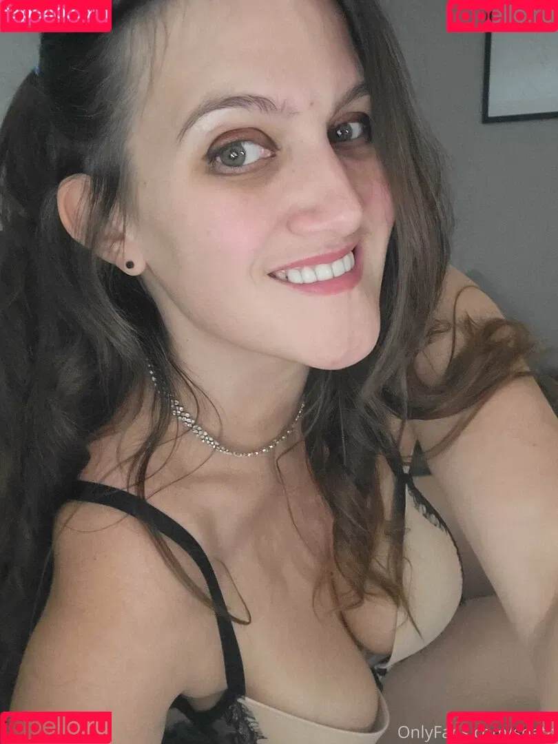 sbeth Onlyfans Photo Gallery 