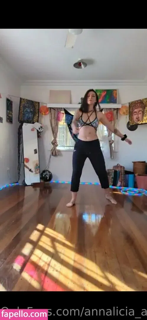 annalicia_arts Onlyfans Photo Gallery 