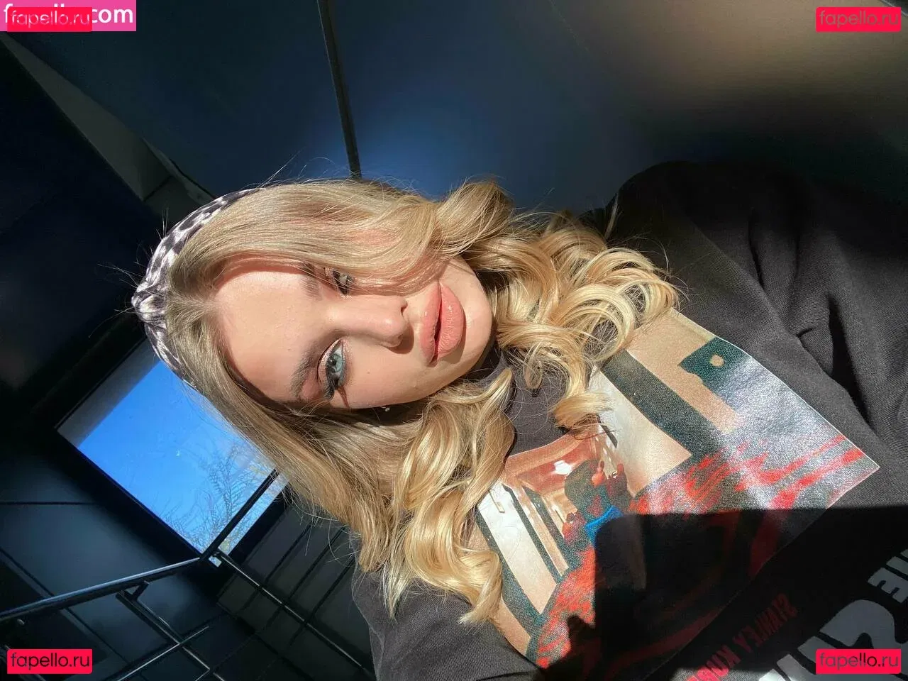 blondyaria Onlyfans Photo Gallery 