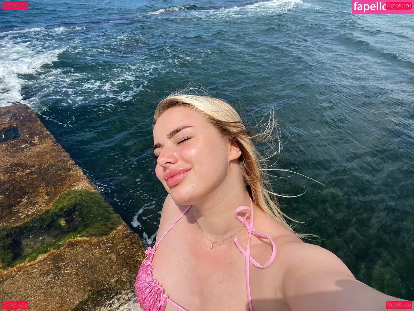 blondyaria Onlyfans Photo Gallery 
