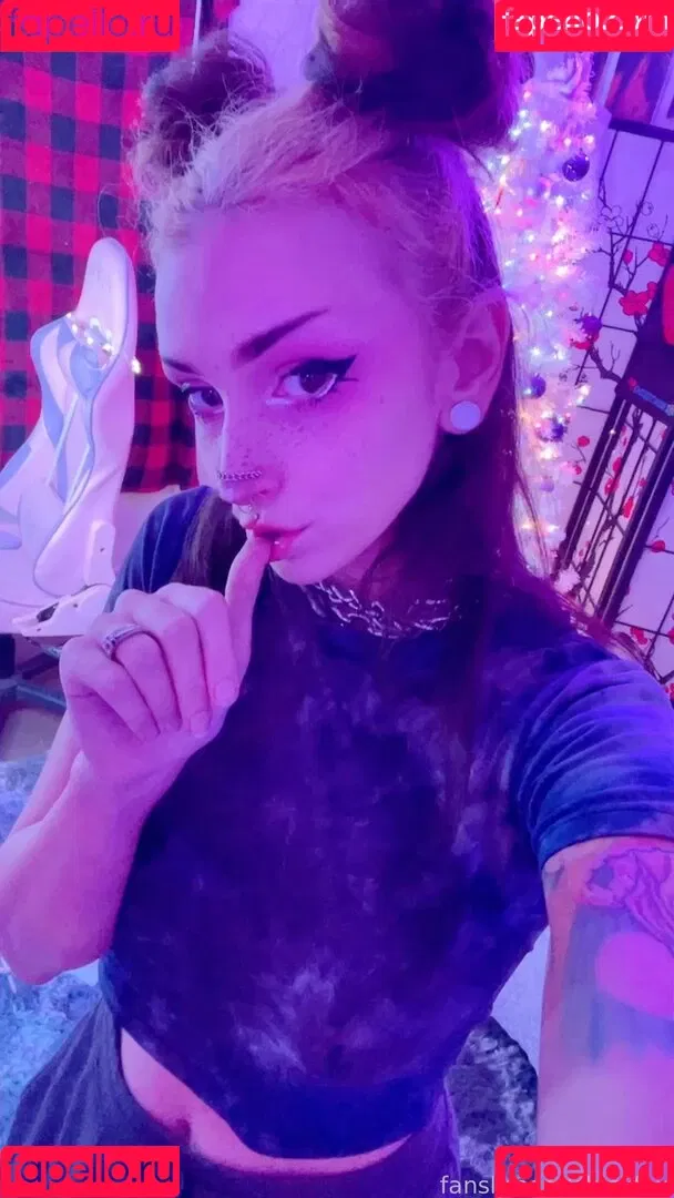 chickfox Onlyfans Photo Gallery 