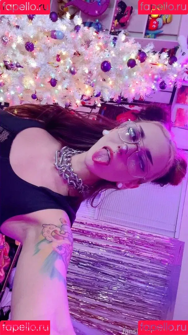 chickfox Onlyfans Photo Gallery 