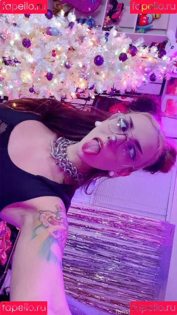 chickfox Onlyfans Photo Gallery 